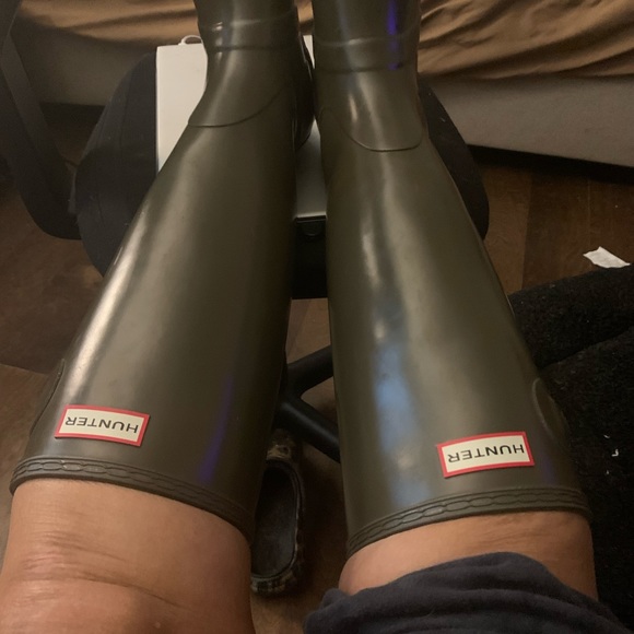 Tall sage color Hunter Rain Boot - Picture 14 of 14